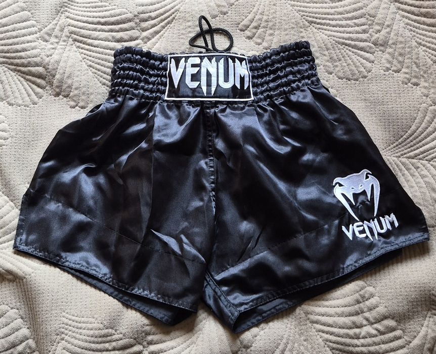 Spodenki muay thai venum L