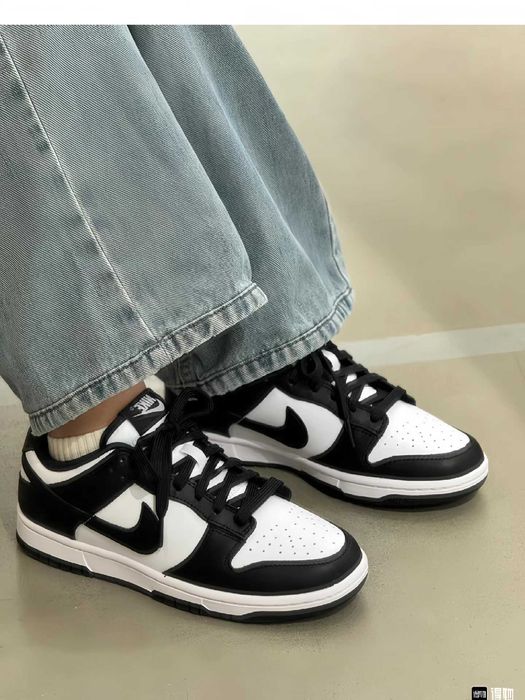 Buty Nike dunk czarno białe R.43
