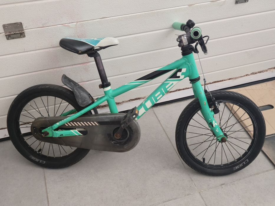 Bicicleta de criança Cube Roda 16