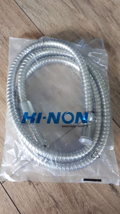 Душевая лейка, аэратор с шлангом, эксцентрики