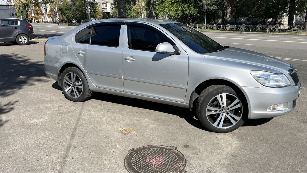 Skoda Octavia A5 2011 рік, октавія а5