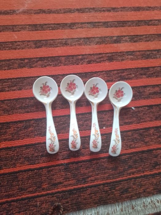 Продам Статуэтки