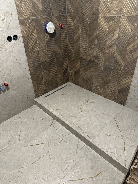 Укладання плитки, укладка плитки, плиточник, керамограніт