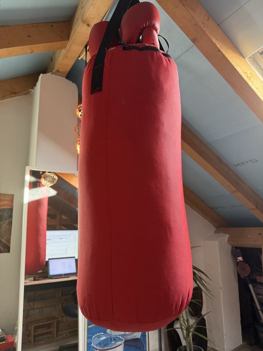 Saxo de boxe Deacathlon + Luvas