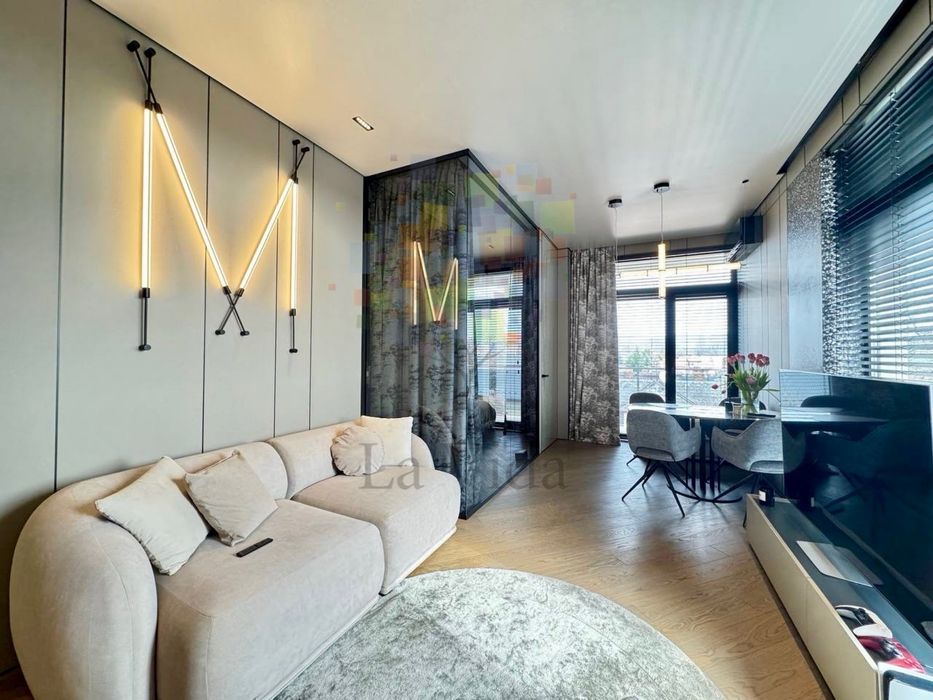 Продаж 1к квартири в центрі міста/43 м2/Дизайнерський ремонт