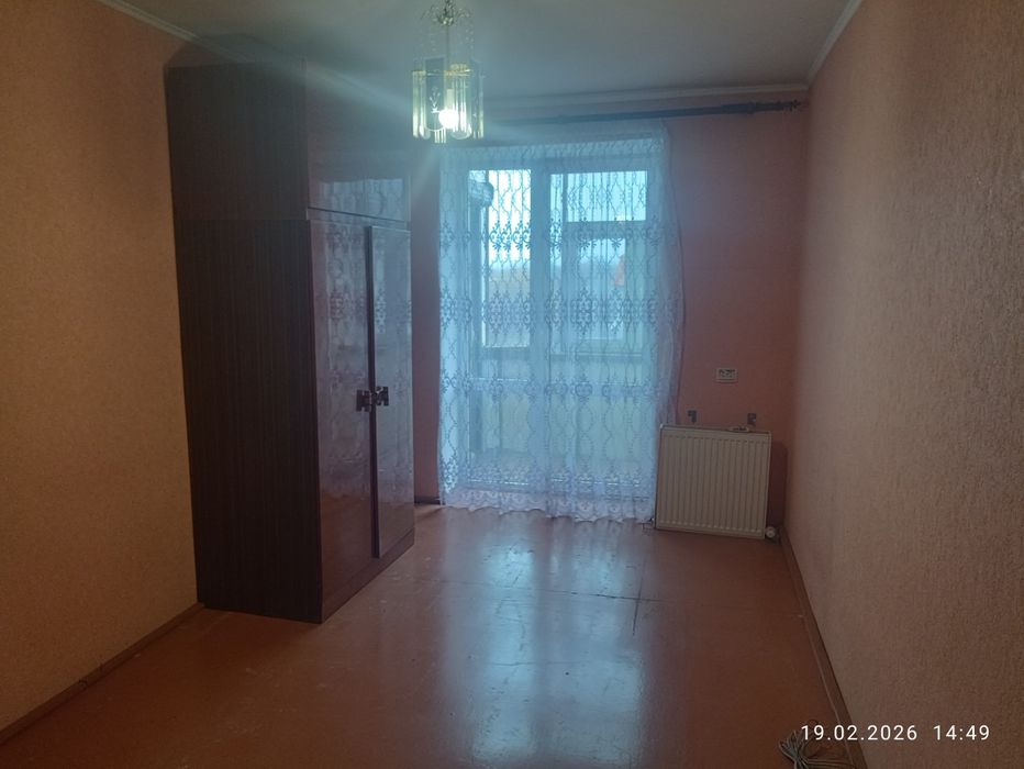 Продаж 3 кімн  Квартири ГАРНИЙ стан