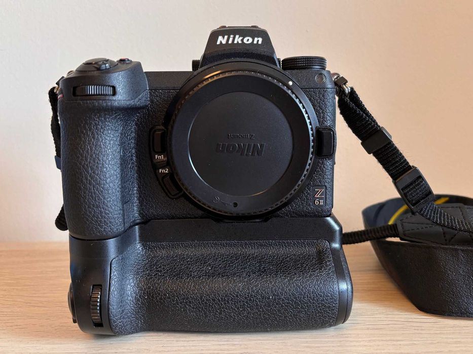 Nikon z6II z 6 II z gripem lub bez