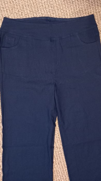 Spodnie damskie nowe 42/44