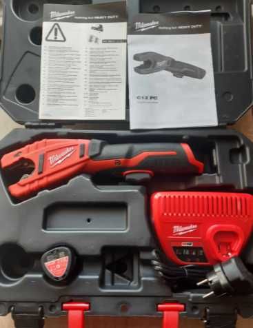 Obcinak Milwaukee C12 PC-0 do rur miedzianych