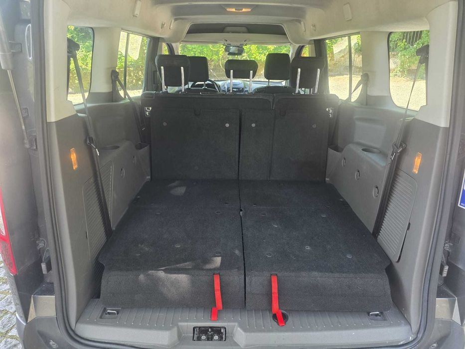 Ford Transit Connect 7 Lugares Credito até 120Meses