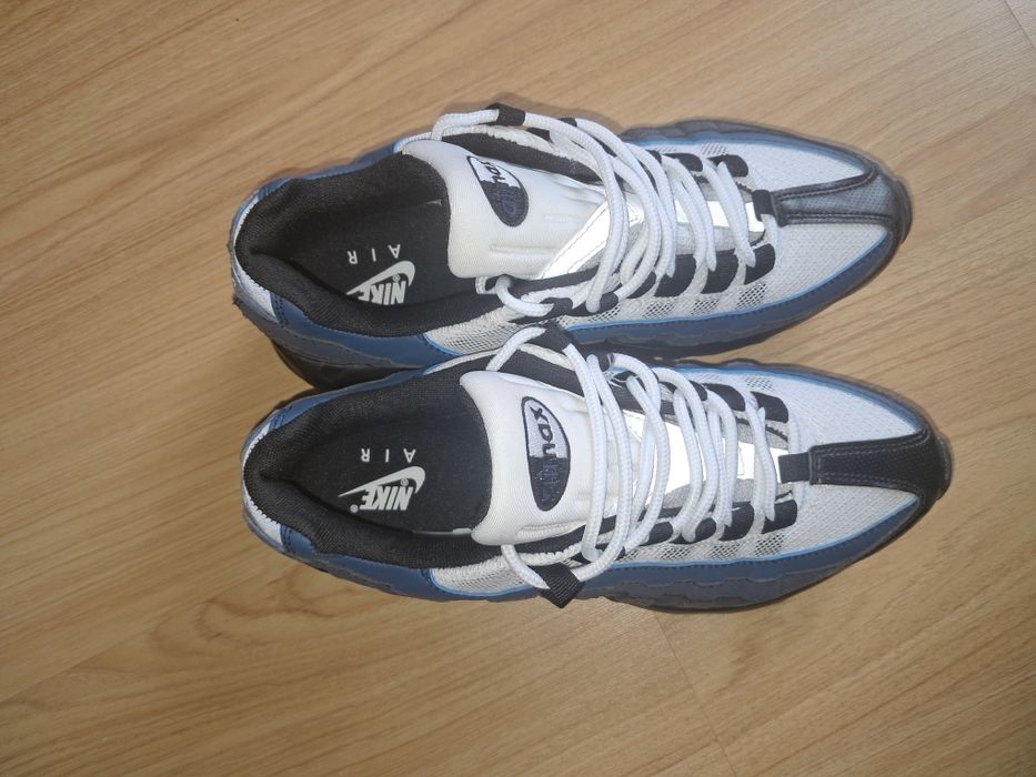 Air Max 95 Azul e Preto