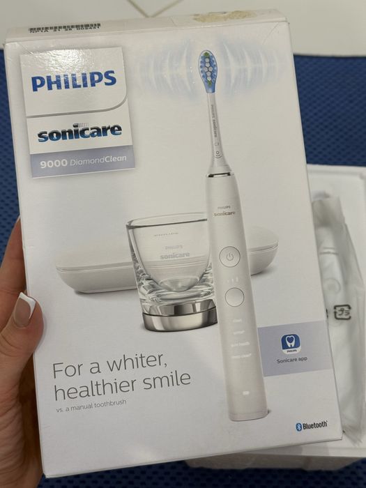 Зубна щітка електрична Philips Sonicare 9000