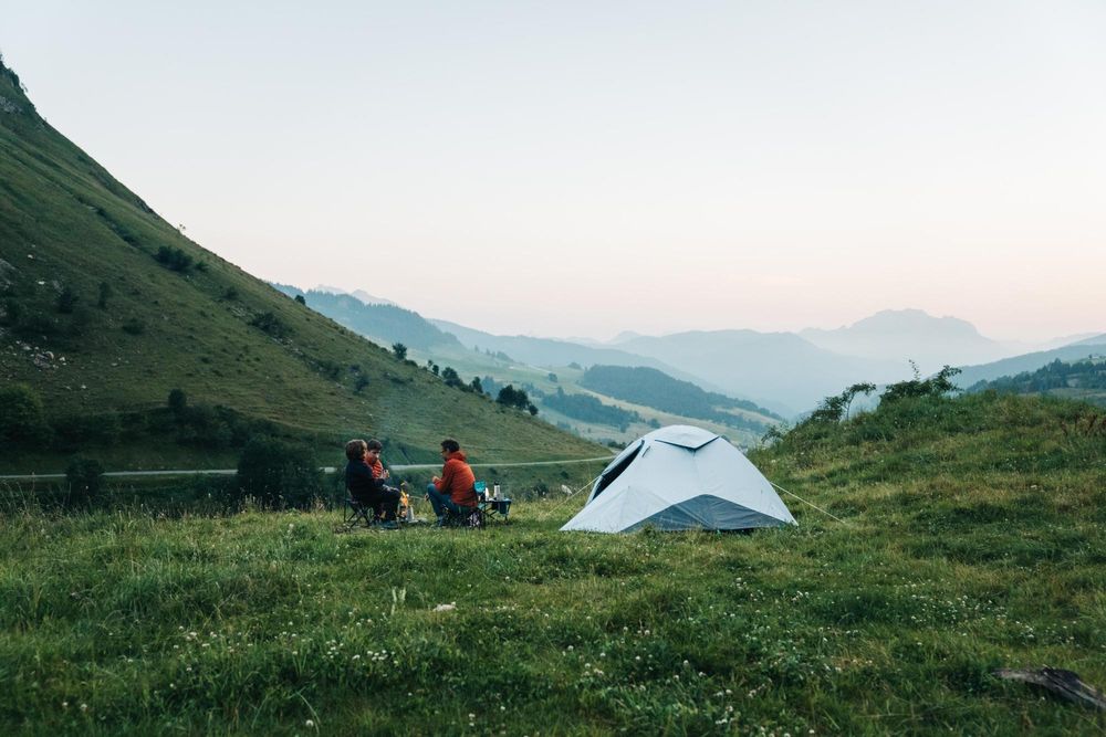 Tenda de campismo 3 pessoas, MH100 Fresh & Black
