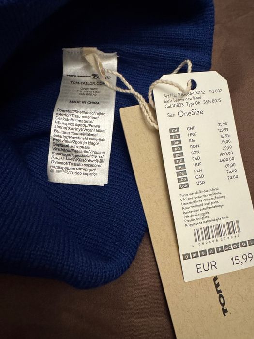 Продам нову оригінальну шапку Tom Tailor. Колір синій,розмір ONE SIZE