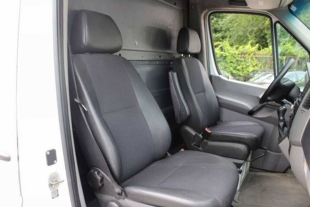 Mercedes-Benz Sprinter      2015