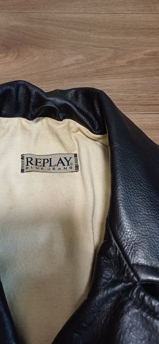 Шкіряна плащ куртка