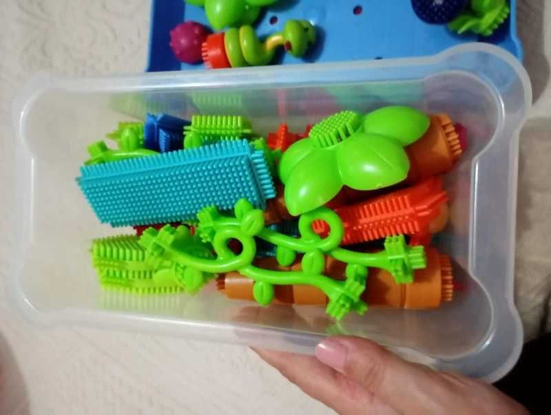 Blocos de Construção com Cerdas (Bristle Blocks) - Tema Jardim / Floresta