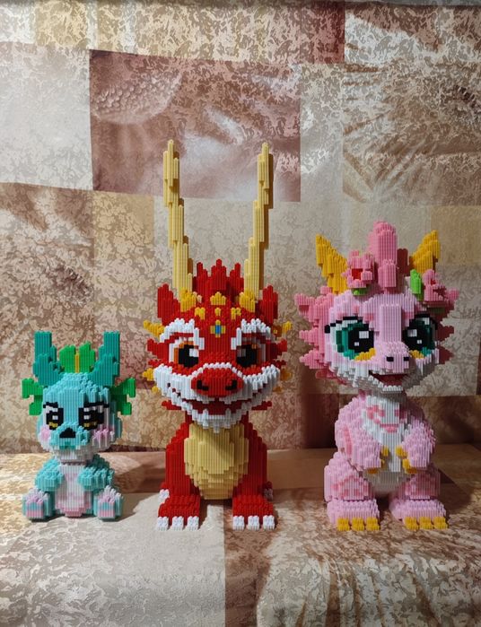 Конструктор  Дракон з мікроблоків  ( Bearbrick)