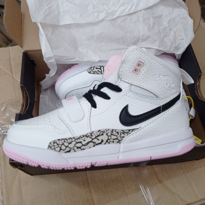 Дитячі  хайтопи Кросівки Nike Air  на дівчинку 21см