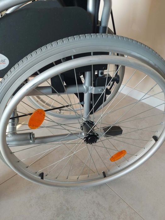 Lekki wózek aluminiowy Armedical homecare line