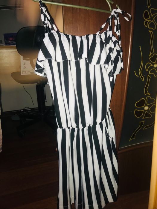 Костюм та плаття