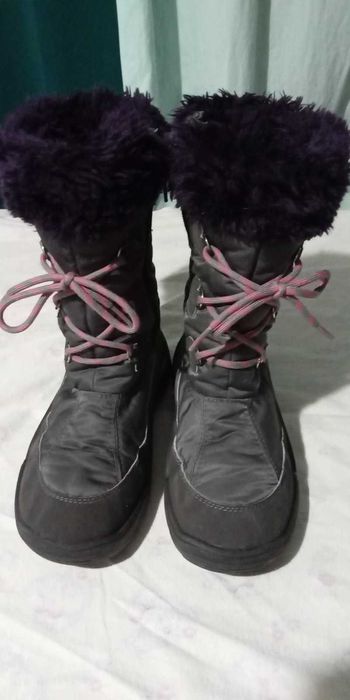 Обувь на девочку 32,33 размер( ботинки,сапоги,уги)