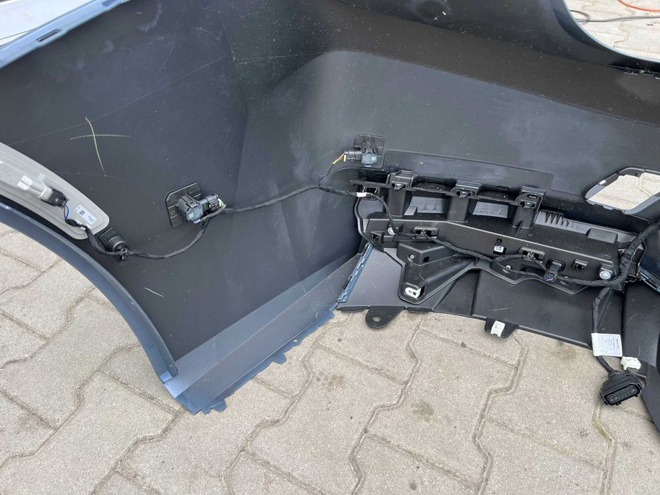 BMW IX I20 Задній бампер рестайл 2024