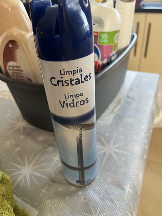 Limpezas  profundas a casas ou apartamentos