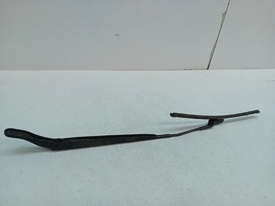 Haste / braço de escova limpa vidros frente direita CITROËN C4 III