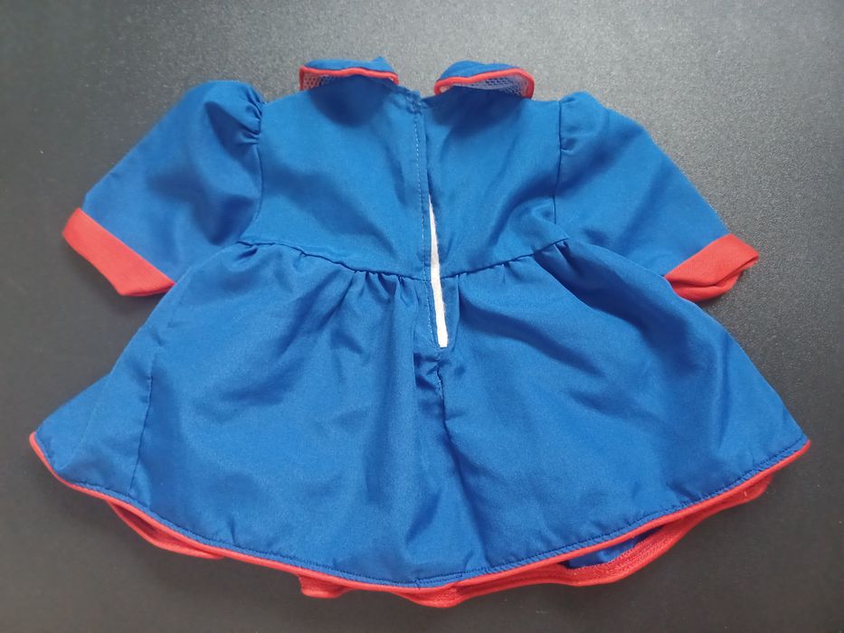 Sukieneczka dla lalki