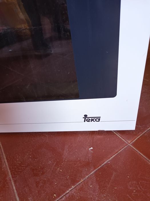 Forno teka + placa em funcionamentos