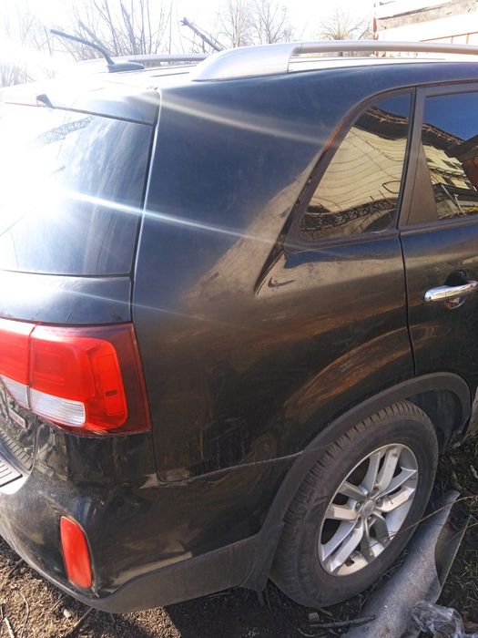 Продам четверть кузова Киа соренто 2013 год