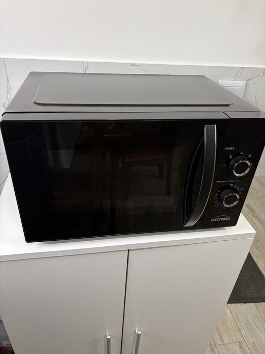 Microondas preto