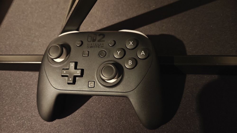 Nintendo Switch 2 + Pro Comando 2 + Grip + Bolsa