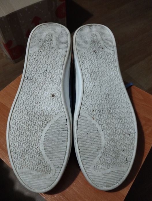 Продам кроссовки Tommy Hilfiger 41р. 26см.