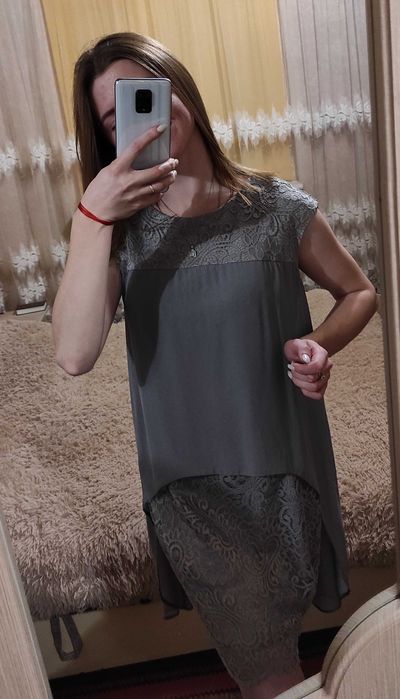 Платячко, сірого кольору)