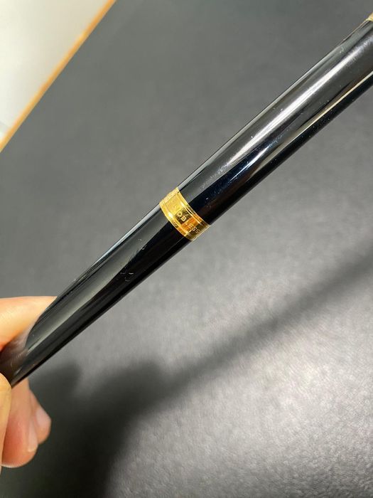 Caneta Montblanc Noblesse Oblige – Fountain Pen com ponta em ouro 14k