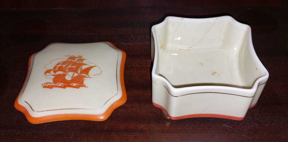 Caixa de Cerâmica Modernista 1940