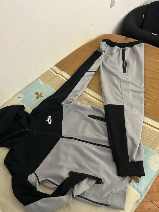 Fato treino Nike M usado