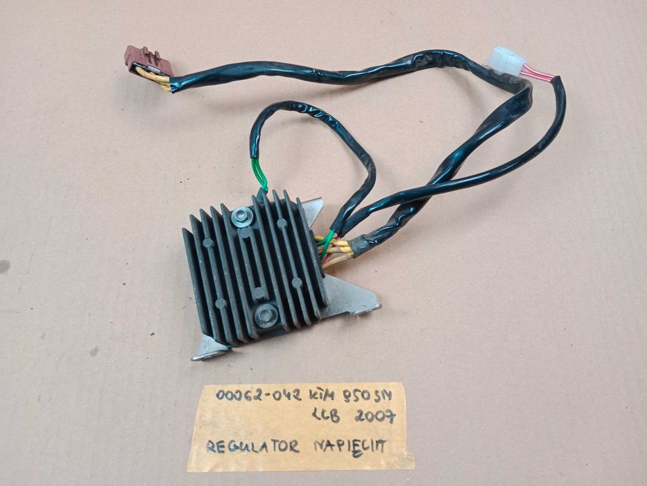 KTM 950 SM LC8 Regulator Napięcia SH541KF