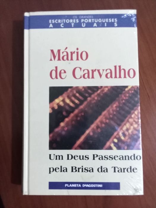 Um Deus Passeando Pela Brisa da Tarde - Mário de Carvalho