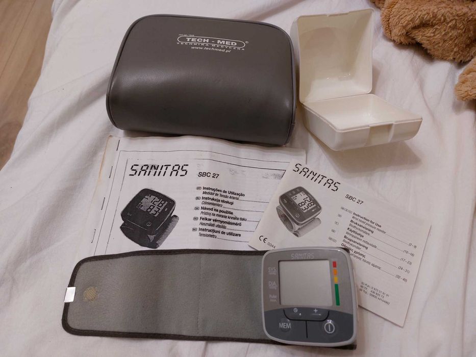 Ciśnieniomierz nadgarstkowy SANITAS SBC 27