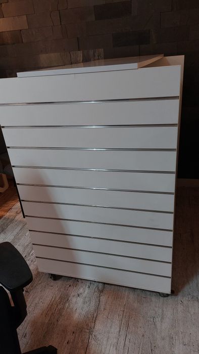 Gondola wyspa sklepowa mobilna Space Wall 80x120 cm stan b.db. Okazja