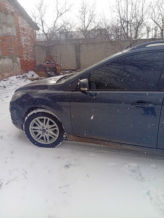 Форд фокус універсал