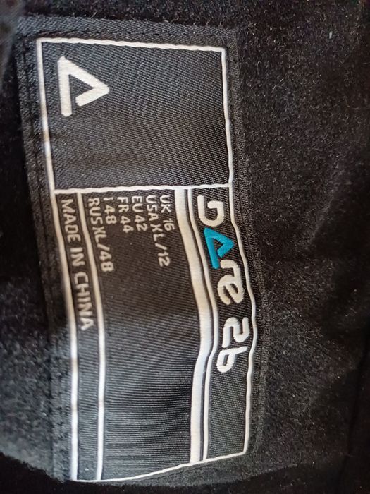 Spodnie narciarskie damskie,  r. XL