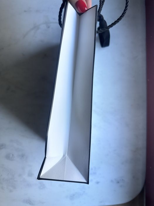 Torebka papierowa Chanel 24x16x7 cm