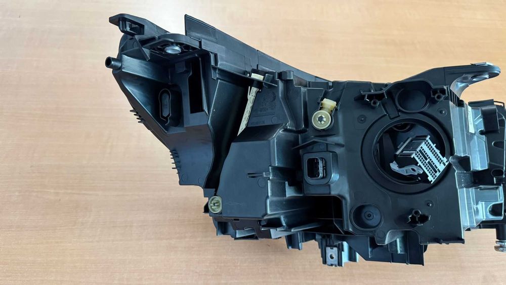 Farol BMW 5 Full LED Adaptativo 2023+ Esquerdo