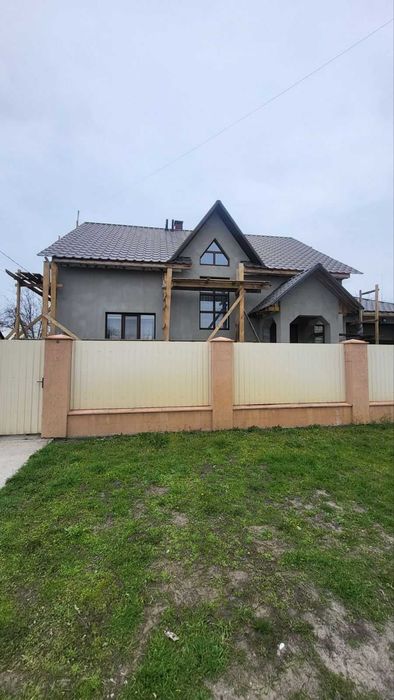 Продам сучасний будинок