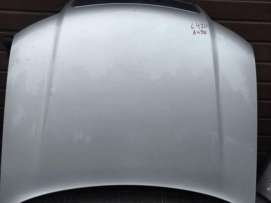 Przód Audi A4 B6 LY7W Europa pas maska  lampy