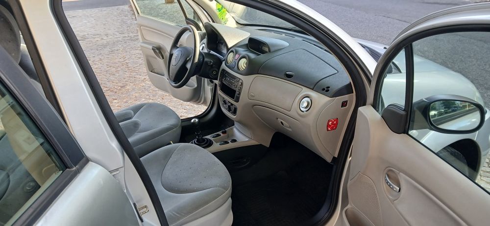 Vendo Citroen c3 . 1.1